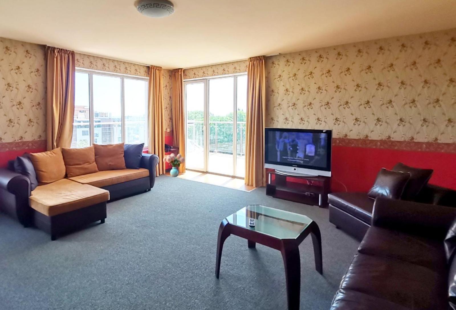 Twins Palace Aparthotel Sankt Konstantin & Helena Eksteriør billede